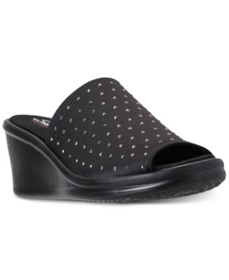 skechers rumblers silky smooth