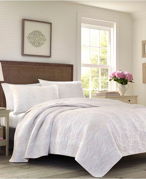 Laura Ashley Belinda Blush Quilt Set King Reviews Quilts Bedspreads Bed Bath Macy S It is pictured on my king size bed folded in half. macy s