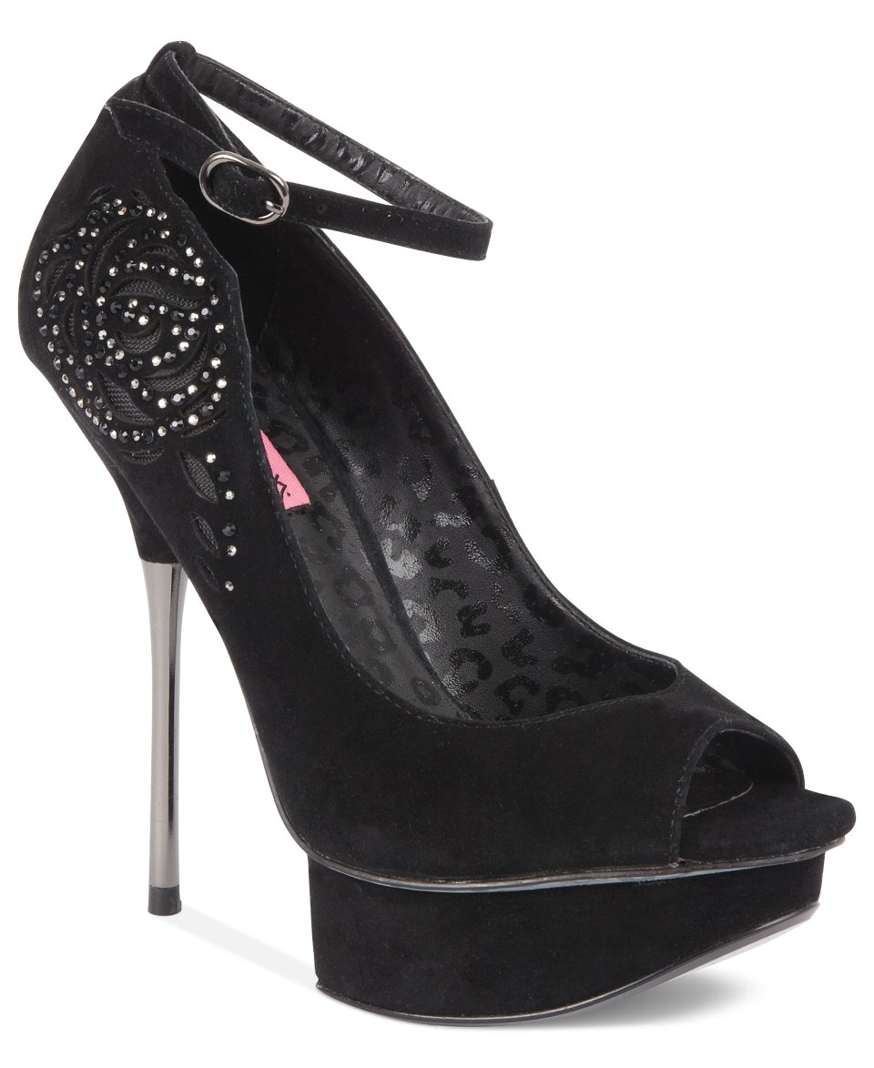 Betsey Johnson Shoes, Tryyst Platform Pumps   Shoes