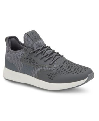 low top athletic shoes