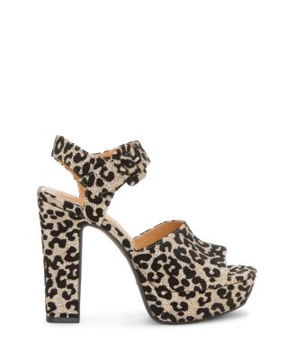 jessica simpson libbie pump