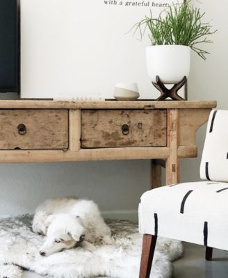 puprug faux fur