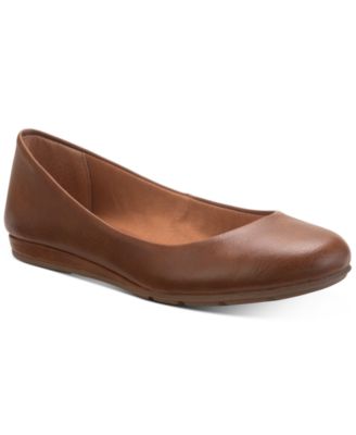 macy's flat shoes