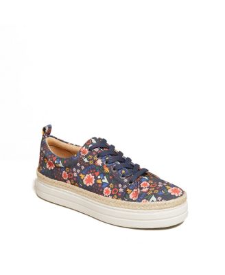 mia platform sneakers