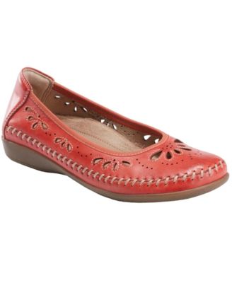 earth shoes ballet flats