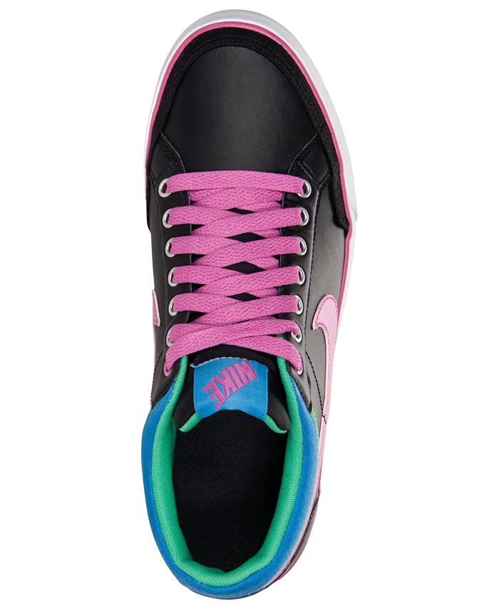 nike capri iii
