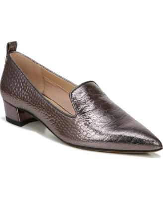 pointed toe loafers