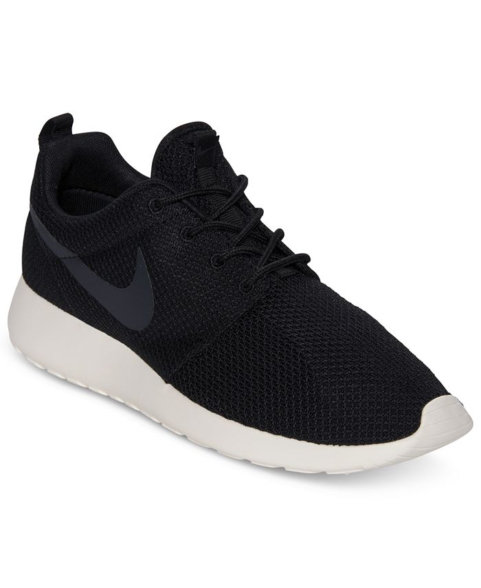 mens nike sneakers near me