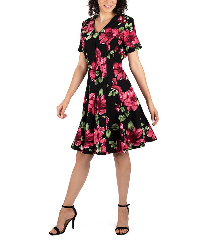 Robbie Bee Petite Floral-Print Fit & Flare Dress & Reviews - Dresses ...