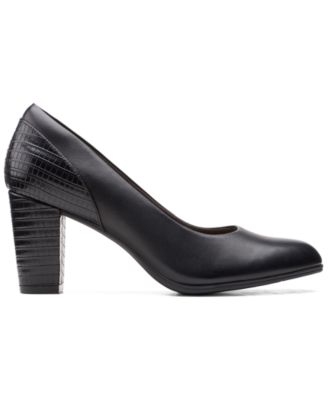 Clarks Dames Un Loop Stride Loafer - Vergelijk prijzen