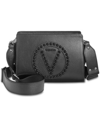 v logo bag brand