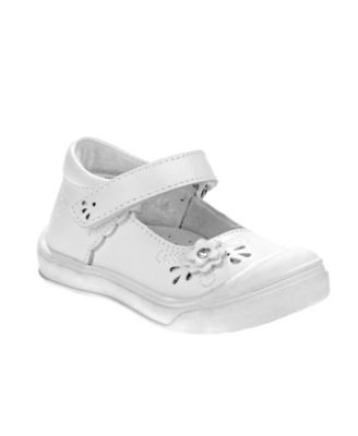 cute white dress shoes
