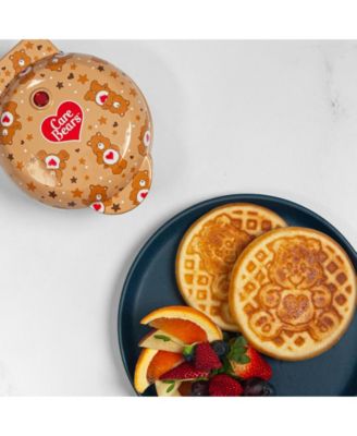 Мини-вафельница Uncanny Brands Care Bears Tenderheart - Маленький кухонный прибор