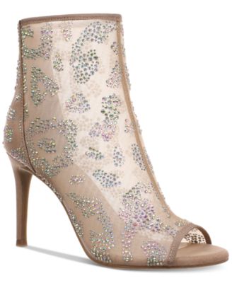 Женские босоножки на шпильке Thalia Sodi украшенные Шей 21990₽