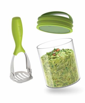 Приготовление: 2 кусочка авокадо с соусом Гуак, нарезанного соломкой, в пакетике для пюре