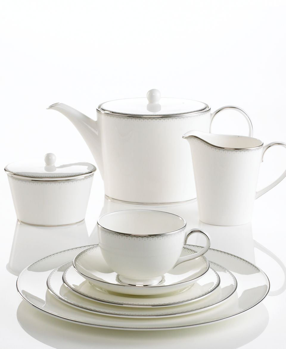 Monique Lhuillier Waterford Dinnerware, Etoile Platinum Collection