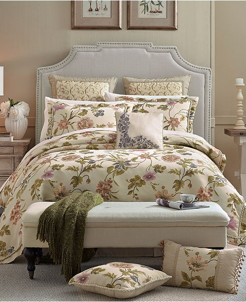 Croscill Daphne 4 Pc Bedding Collection Reviews Bedding Collections Bed Bath Macy S