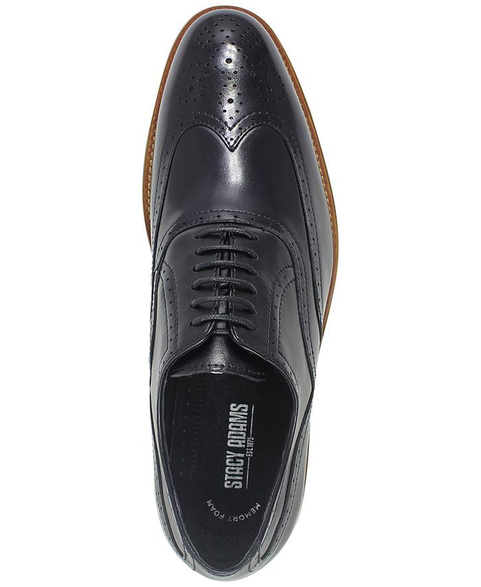 stacy adams men's dunbar wingtip oxfords