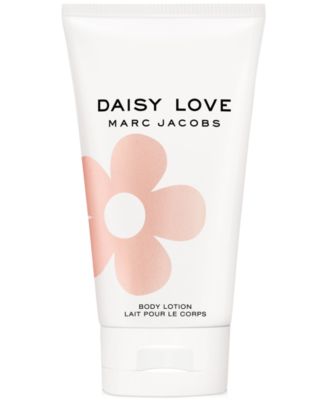 macy's daisy love perfume