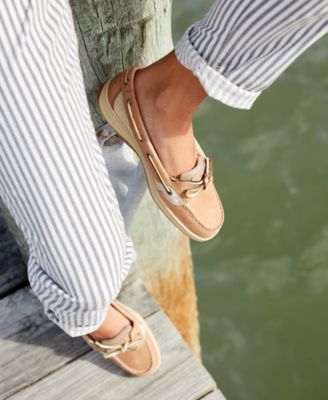 women's angelfish linen boat shoe