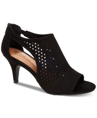 Style \u0026 Co Women's Helaine Perforated 