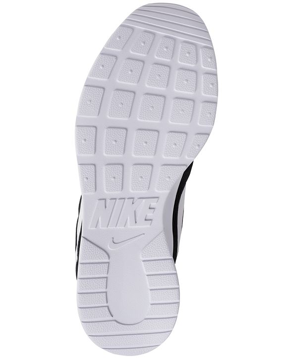women's nike tanjun wide width