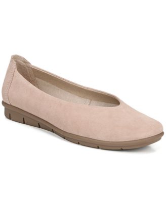 macys naturalizer flats