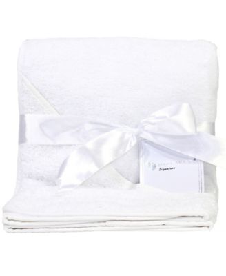 3 hooded cloth towels