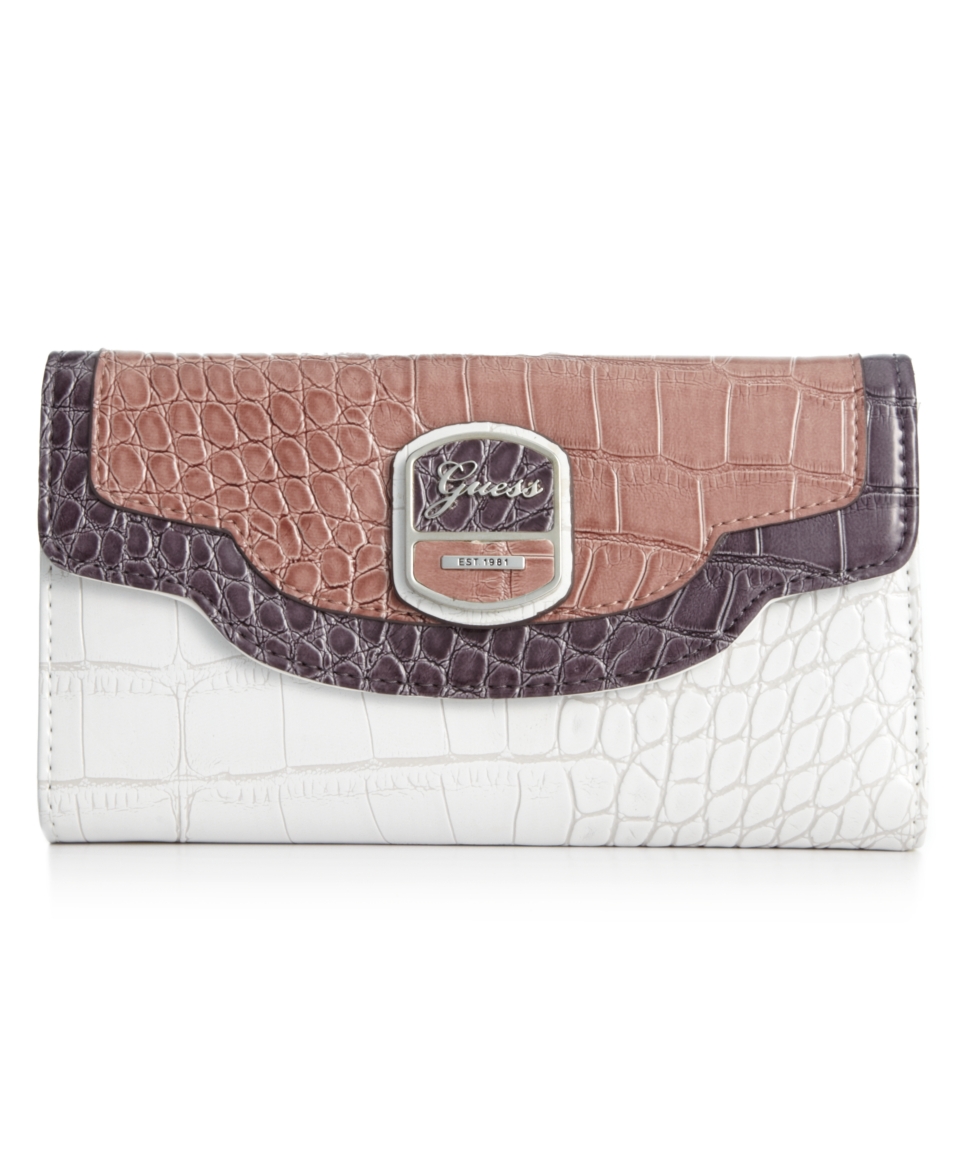 Wallets & Wristlets   Handbags & Accessories