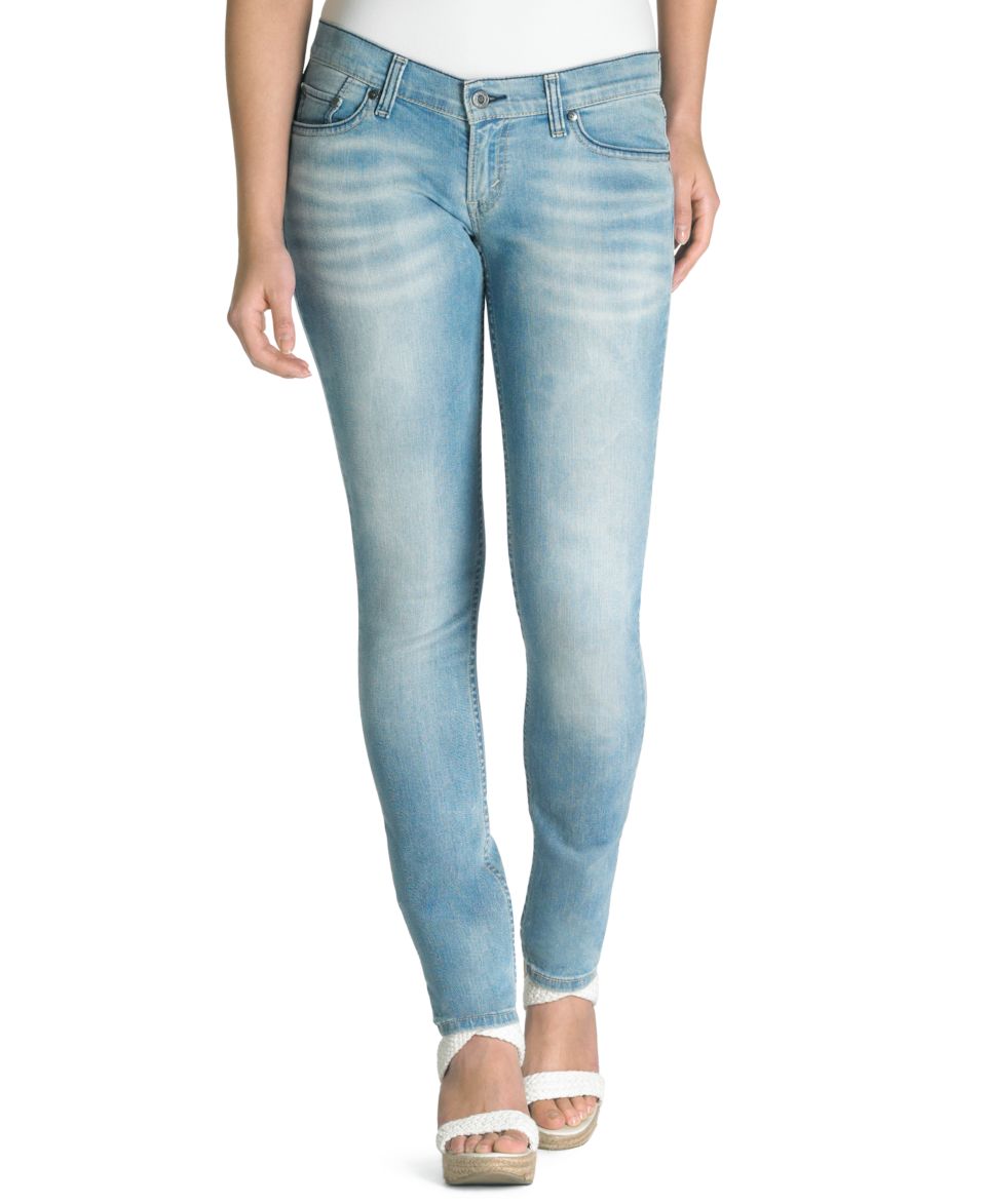 Levis Juniors Jeans, 535 Denim Leggings Light Wash   Juniors Jeans