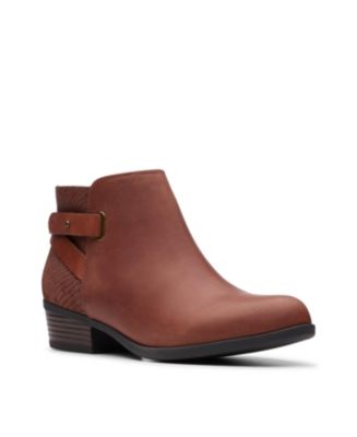 clarks addiy sharilyn ankle bootie
