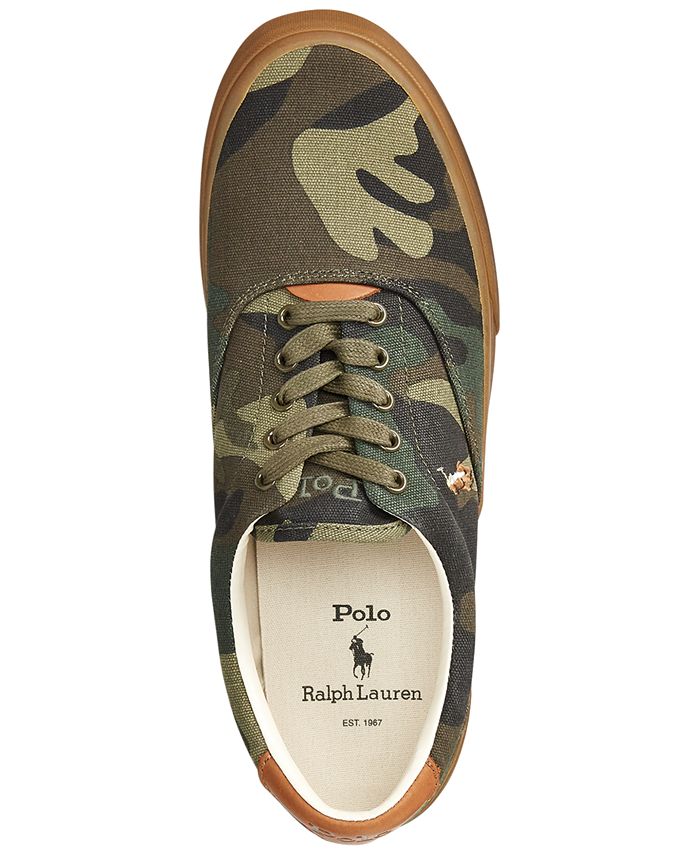 e width sneakers