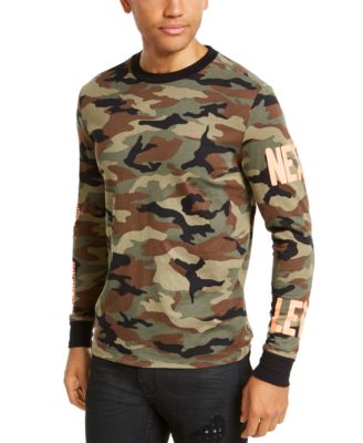 guess camo sweatshirt