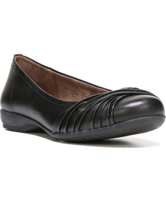 naturalizer ballerina flats