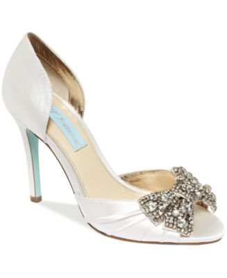 macys blue pumps