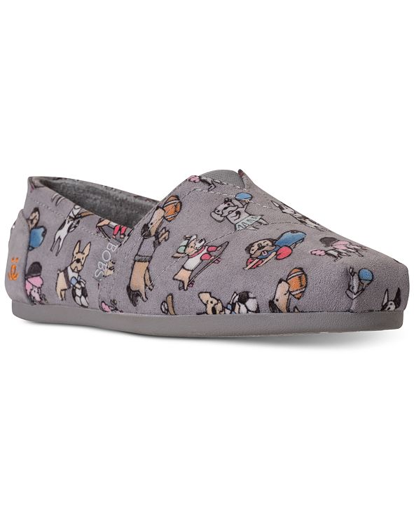 Skechers Women’s Bobs Plush Sporty Dogs Bobs for Dogs Casual SlipOn