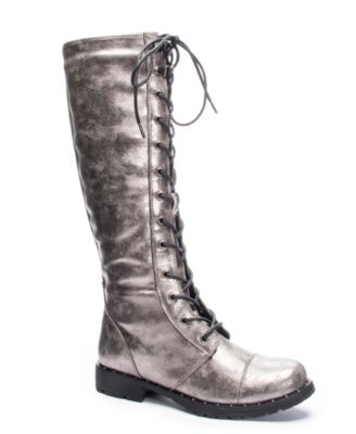 narrow lace up boots