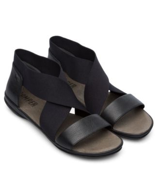 camper right sandals