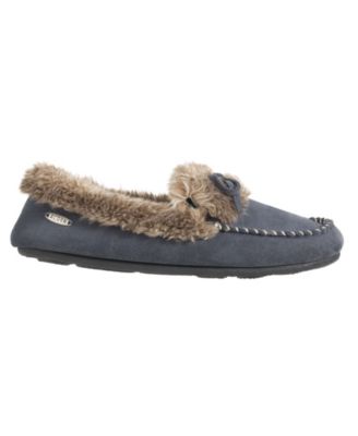 womans moccasin slippers