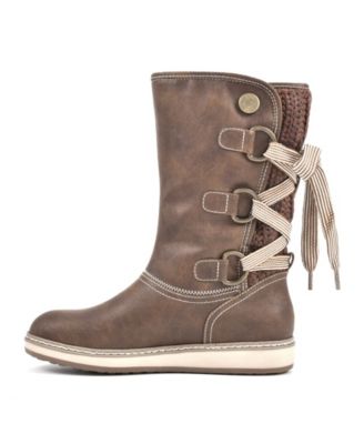 white mountain tivia boot