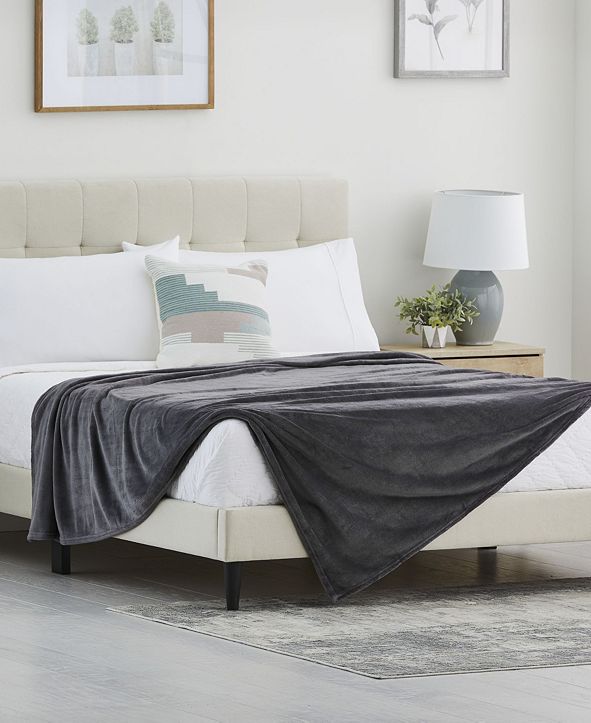 Lucid 60" x 80" Fleece Blanket & Reviews Blankets & Throws Bed