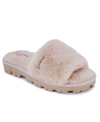 faux fluffy slippers
