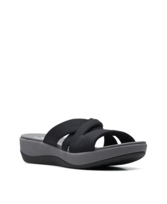 cloud slippers by clarks