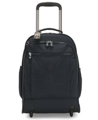 Киплинг Пристально смотрит на Катящийся рюкзак