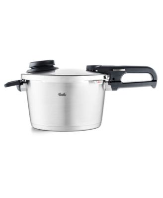 Скороварка Fissler Vitavit Premium из нержавеющей стали емкостью 4,8 литра со вставкой для приготовления на пару