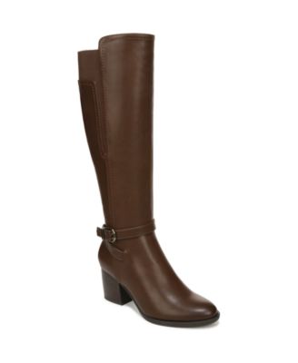 Soul Naturalizer, Натурализатор души, Сапоги до колена с широкими голенями, расположенные на окраине города