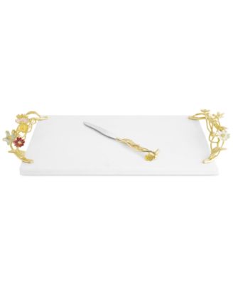 Майкл Арам Полевые цветы на доске для сыра с ножом