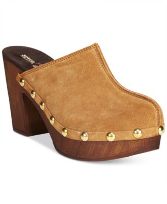 macy's clogs and mules