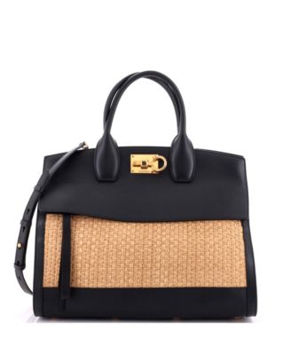 Соломенная и кожаная сумка Salvatore Ferragamo Medium Studio, бывшая в употреблении
