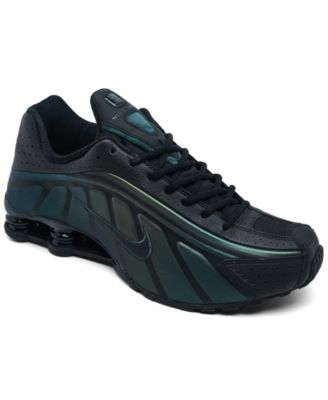 Мужские повседневные кроссовки Nike Shox R4 SE со светоотражающими элементами от Finish Line черного цвета
